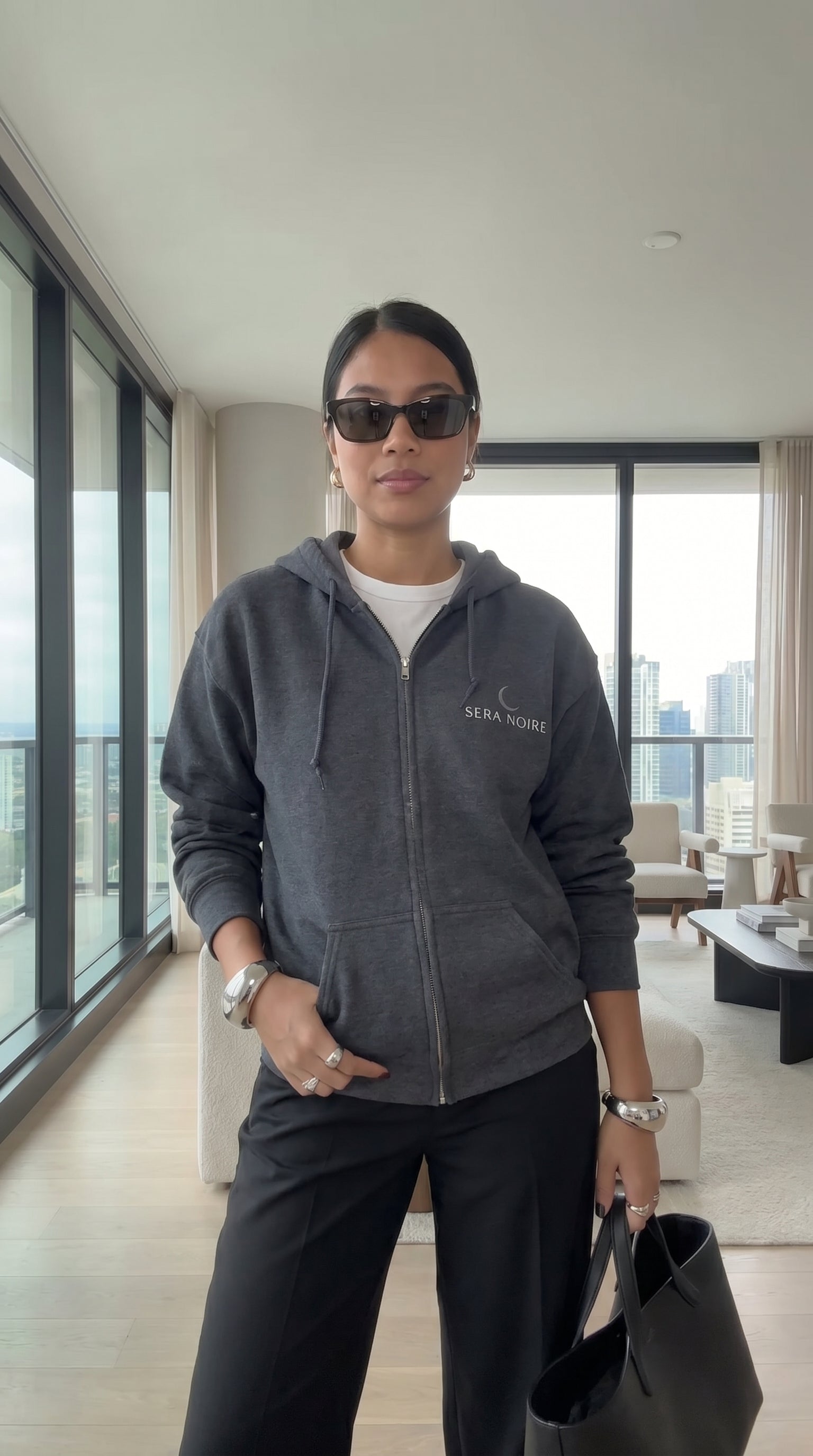 Noir Essential Zip Hoodie